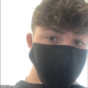 Meet your Posher, Aiden